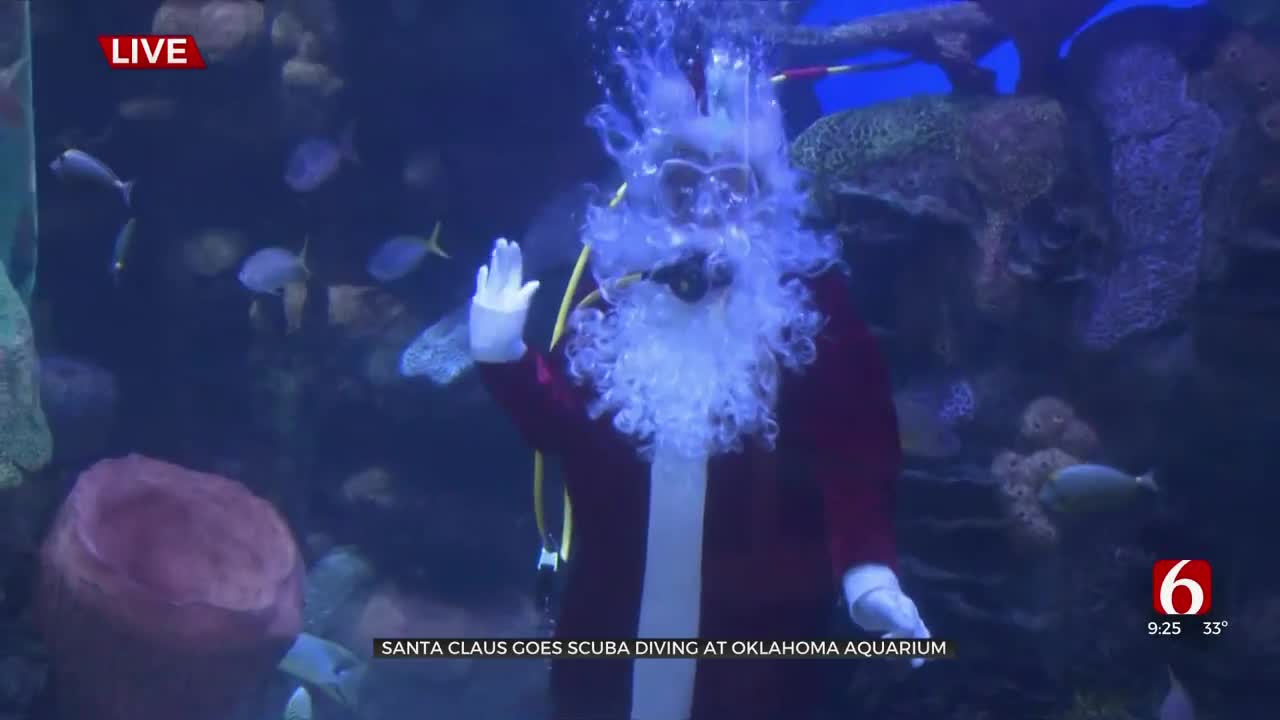 'Santa By The Sea' Kicks Off At Oklahoma Aquarium