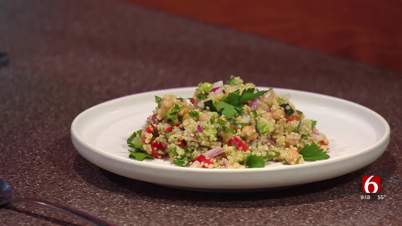 Dietician Tips For Health Eating: Colorful Chickpea Quinoa Salad Recipe