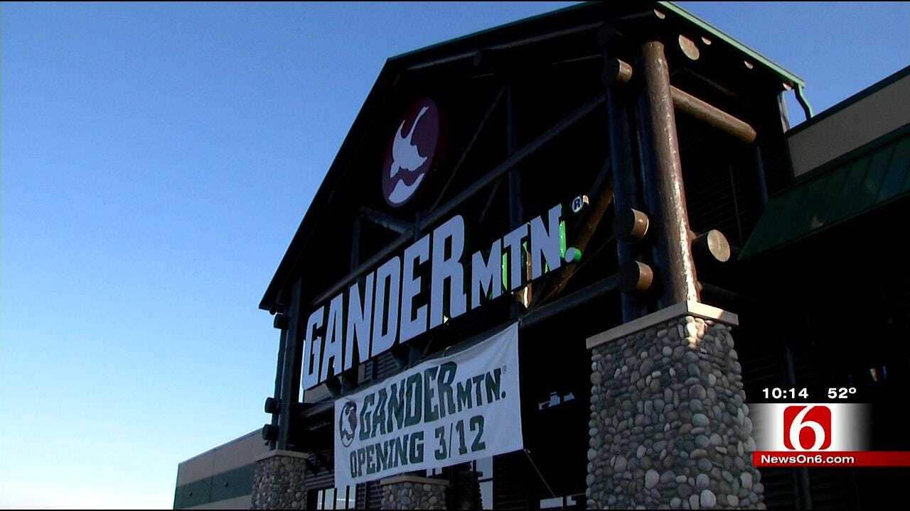 Oklahoma's First Gander Mountain Store Opened Doors To 'VIPs'