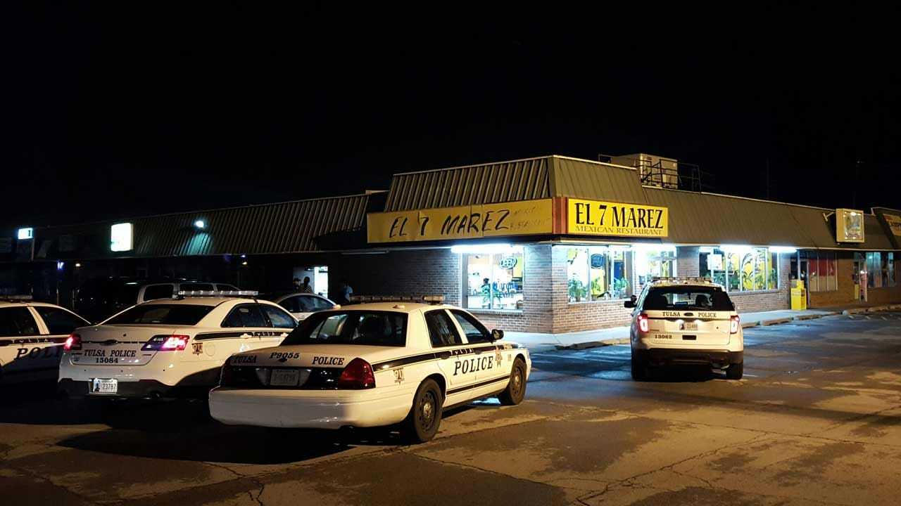 Robbers Hold Tulsa Restaurant Workers At Gunpoint