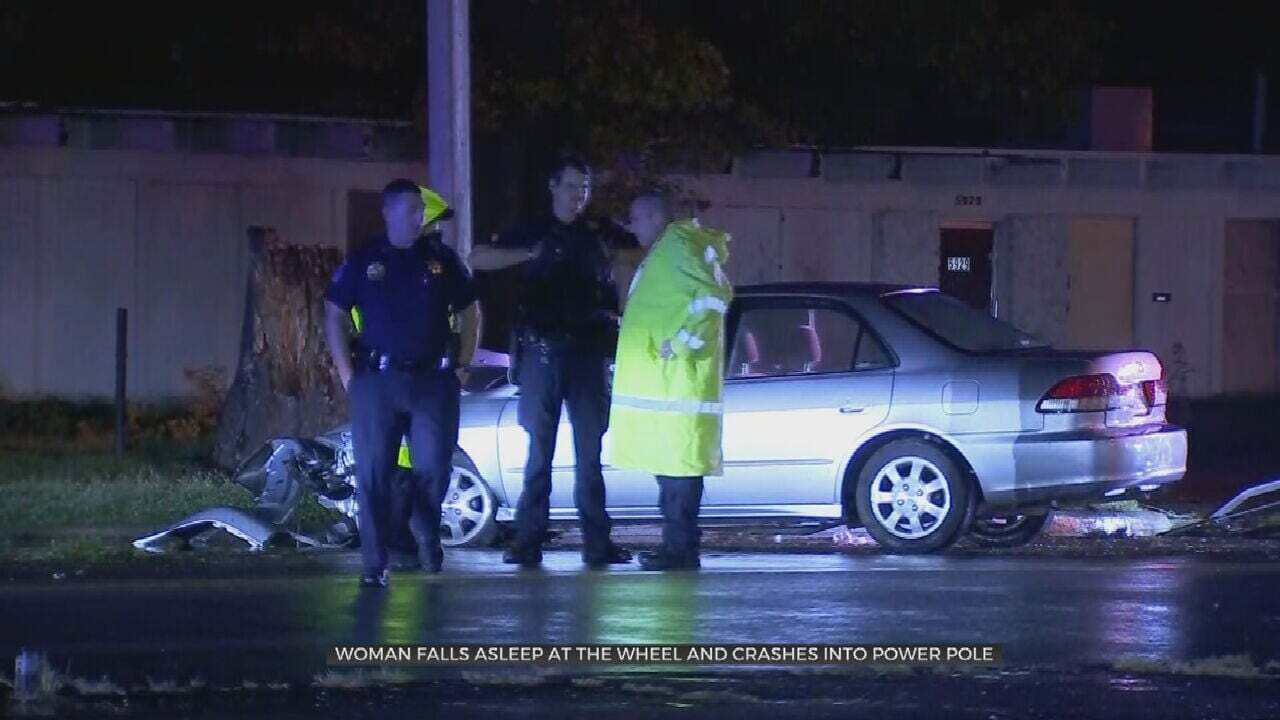 Hundreds Lose Power Overnight After Woman Crashes Into 2 Power Poles