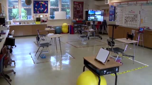 Schools Across US Scrambling With Fall Reopening Plans