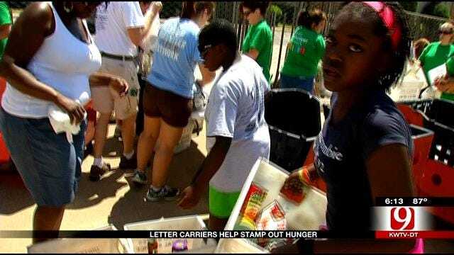 Oklahoma Letter Carriers Help Stamp Out Hunger