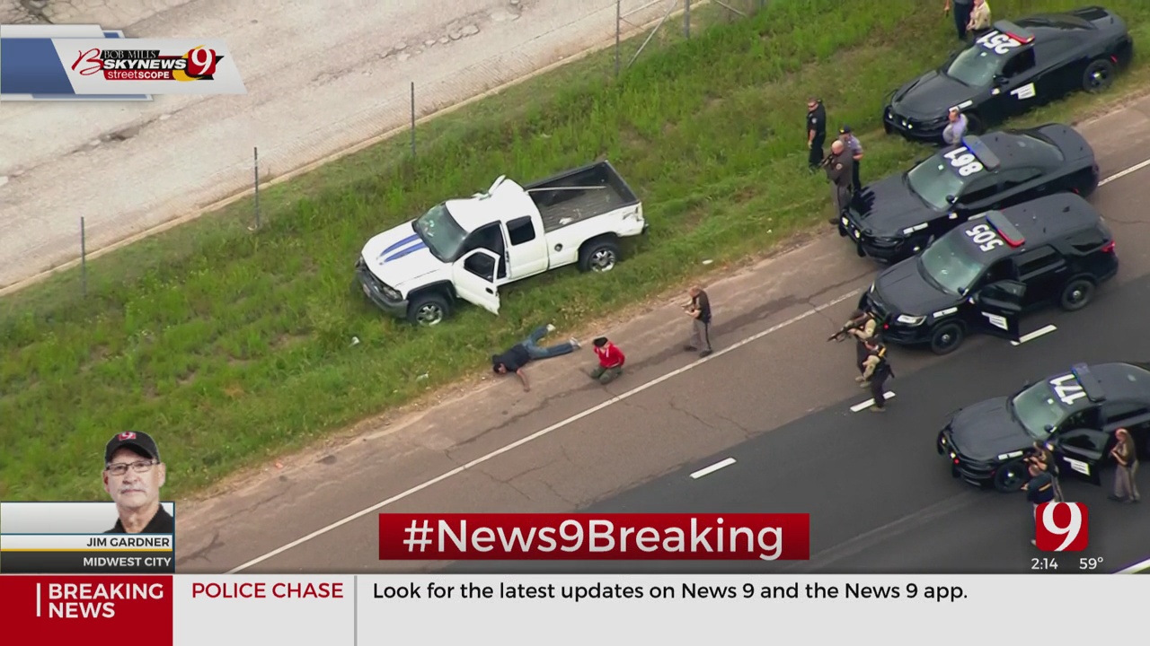 2 Detained After Police Chase Near Midwest City