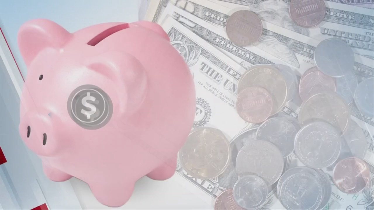 Money Monday: Holiday Budgets & Paying Off Student Loans
