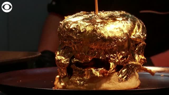 WATCH: Restaurant Offers 24-Karat Gold Topped Burger