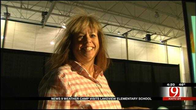 News 9 Weather Camp Shocks Teacher At Lakeview Elementary