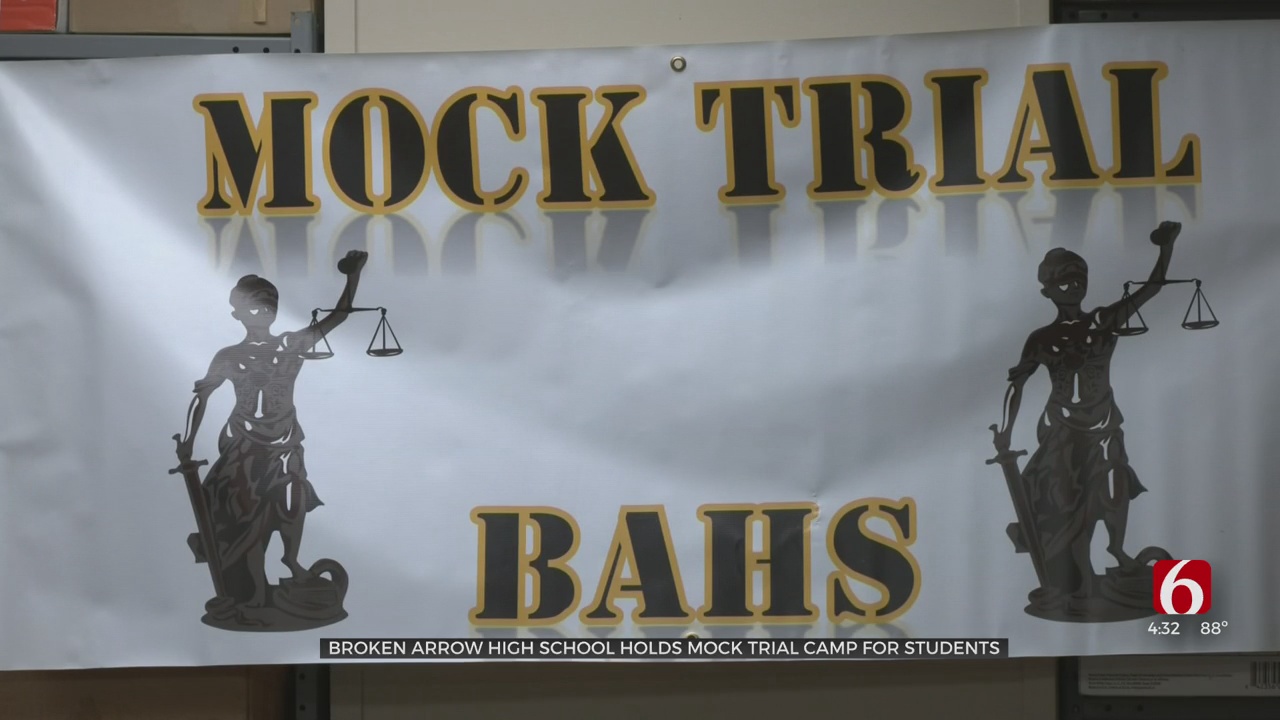 Broken Arrow High School Holds Mock Trial Camp For Students