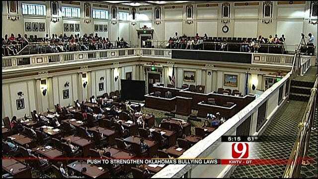 Oklahoma Teachers, Students Rally Against Bullying At State Capitol