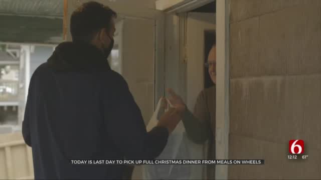 Meals On Wheels Giving Out Christmas Meals To Those In Need