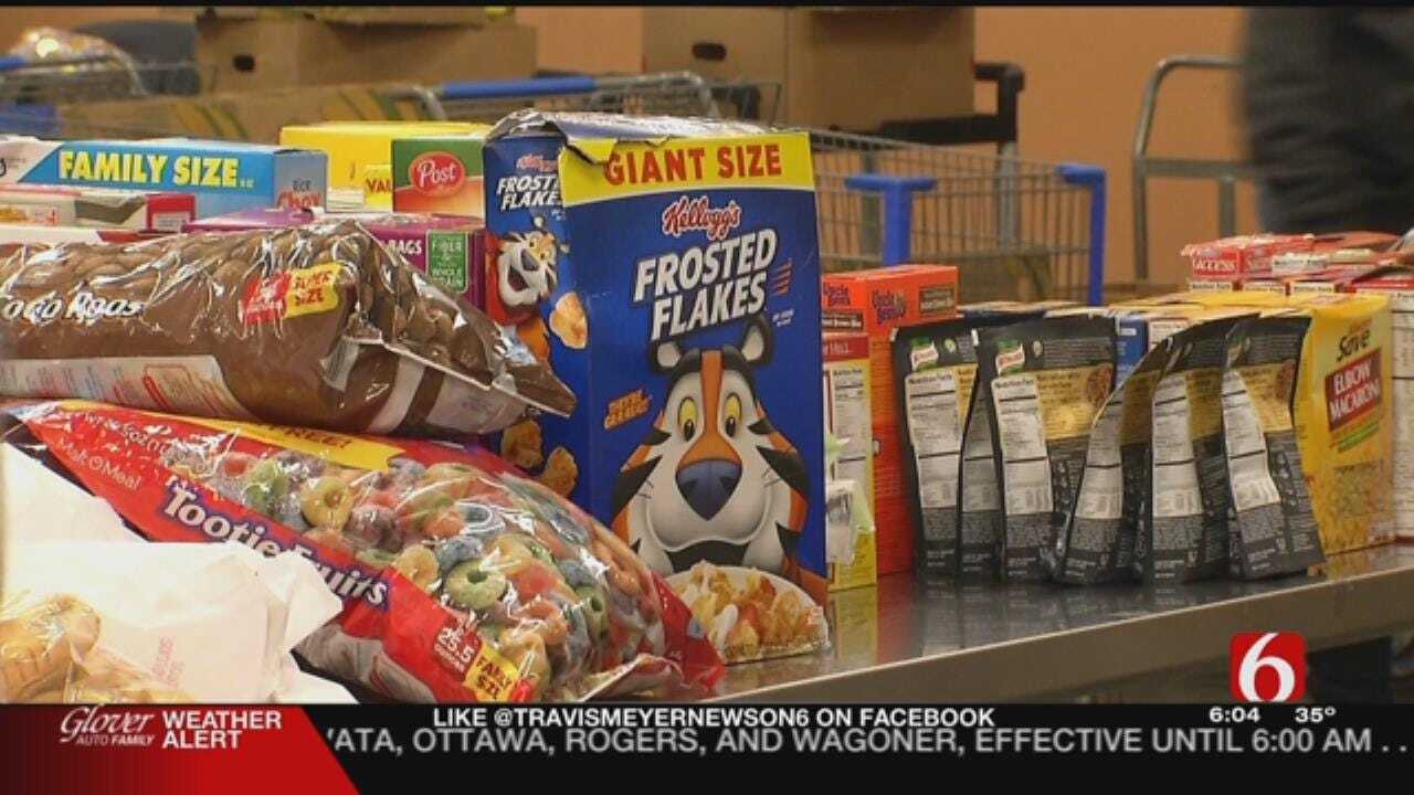 Tulsa Food Bank Sets Up Market For Federal Workers During Shutdown