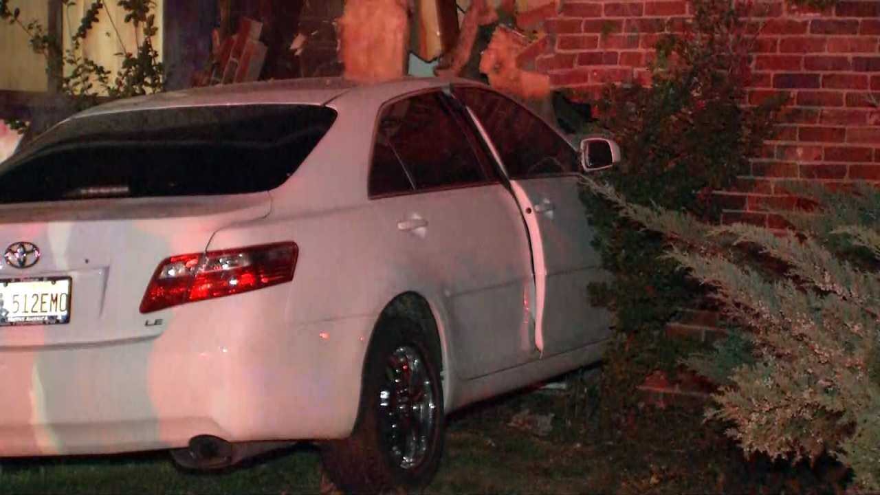 Dave Davis: Car Slams Into Tulsa House