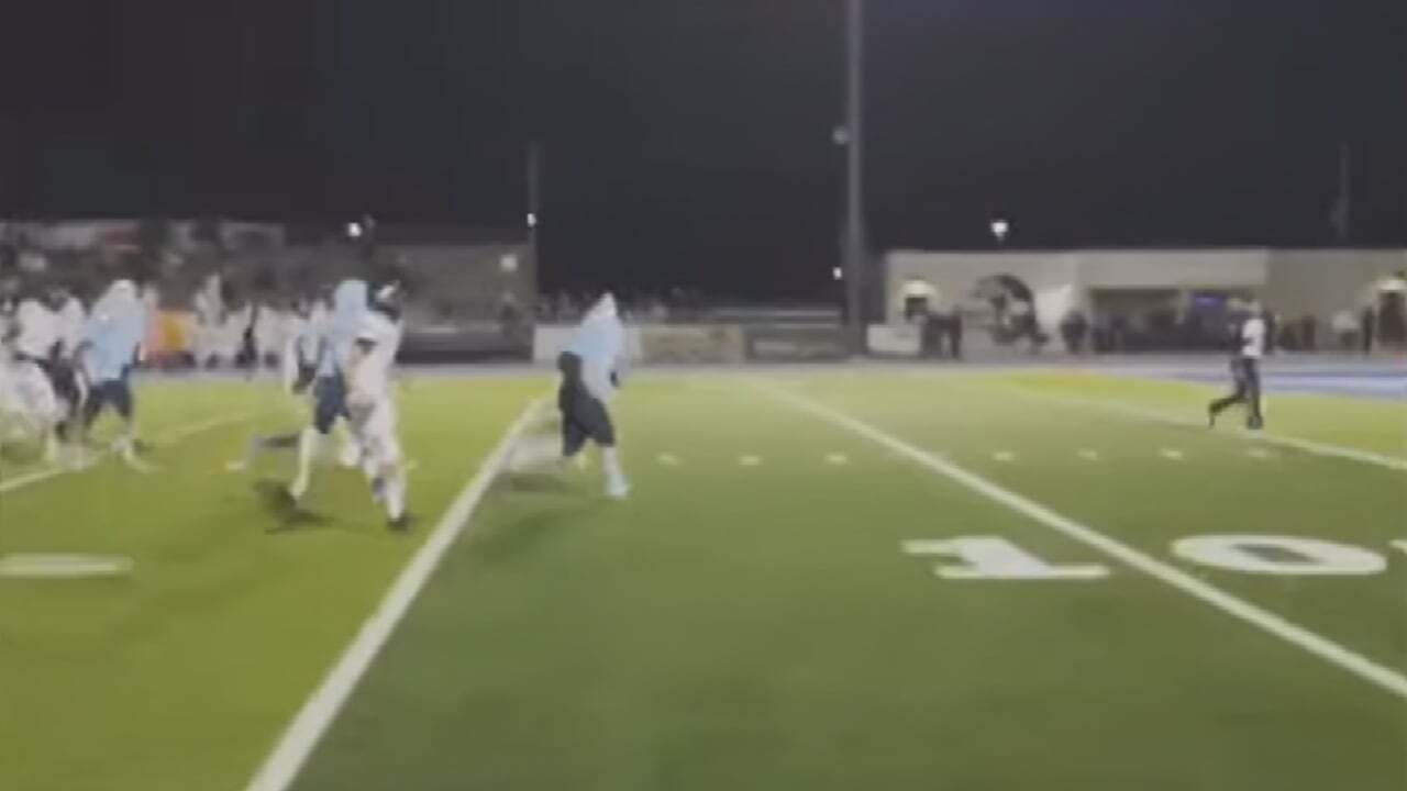 Awesome Moment As Bartlesville Football Player's Touchdown Gets A Lot Of Attention