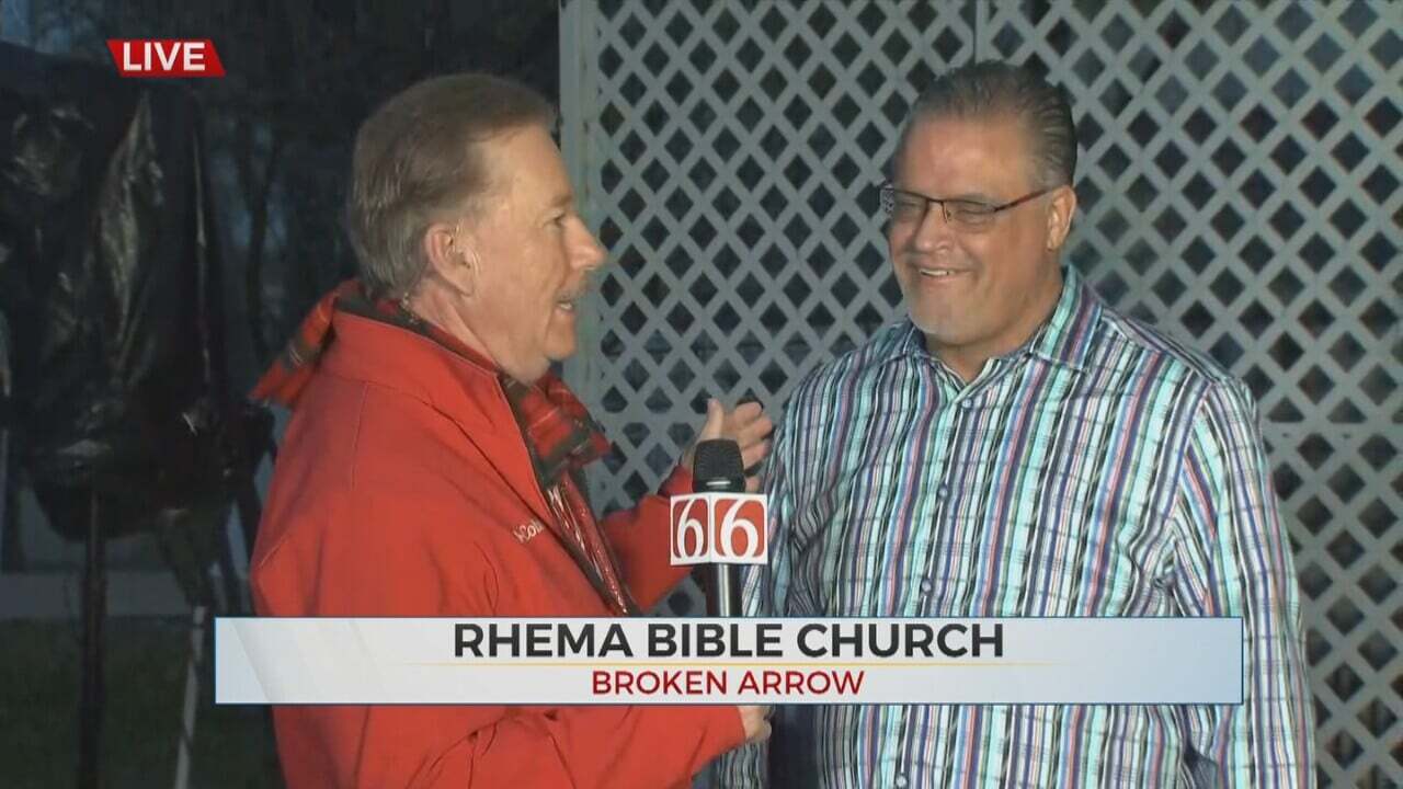 Travis Meyer Helps Turn The Christmas Lights On For Rhema Bible Church 