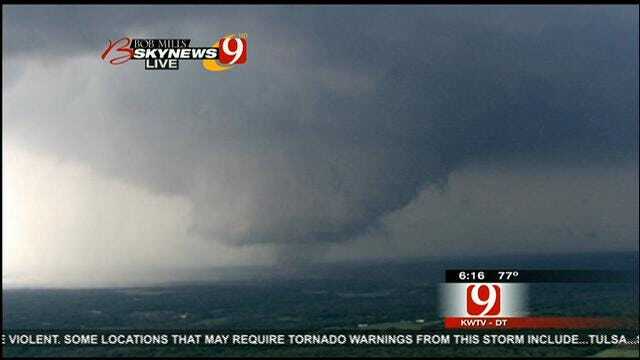 WEB EXTRA: Tornado Forms Waterspout Over Lake Thunderbird, Grows Larger