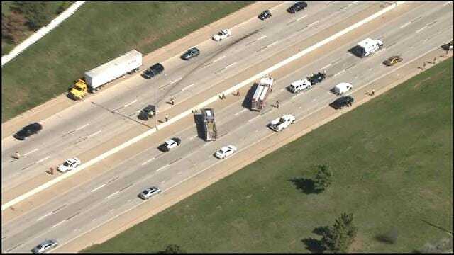 WEB EXTRA: SkyNews 9 Flies Over Crashes On I-235 At NW 23rd