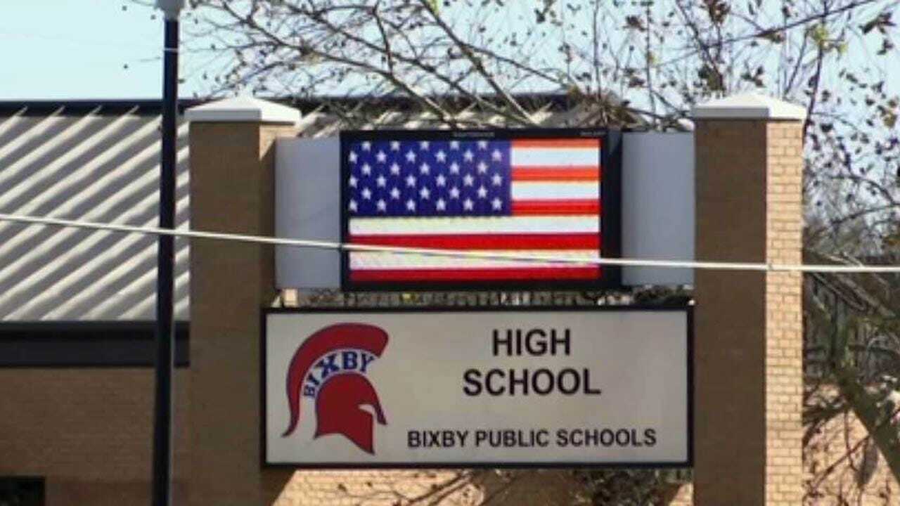 License Suspended For Bixby Teacher Accused Of Video Voyeurism 