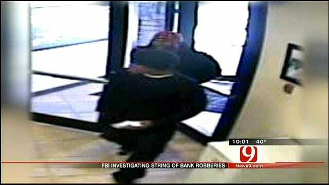 FBI Agents Seek Gunmen Who Robbed Del City Bank
