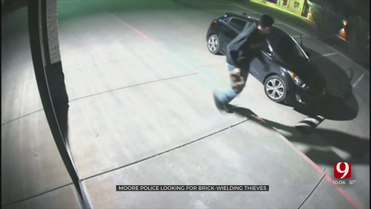 Moore Police Search For Brick-Wielding Thieves 