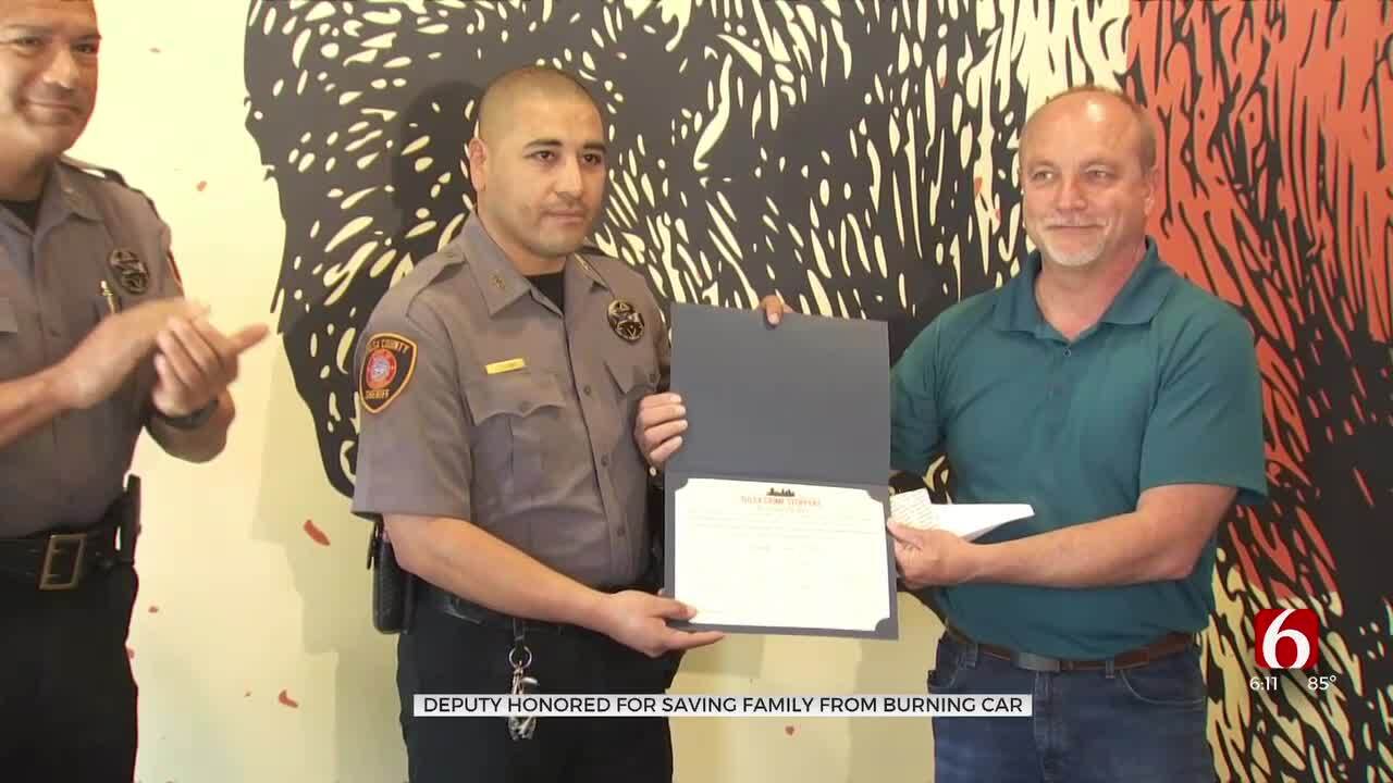 Tulsa County Deputy Honored As Tulsa Crimestoppers Hero Of The Day