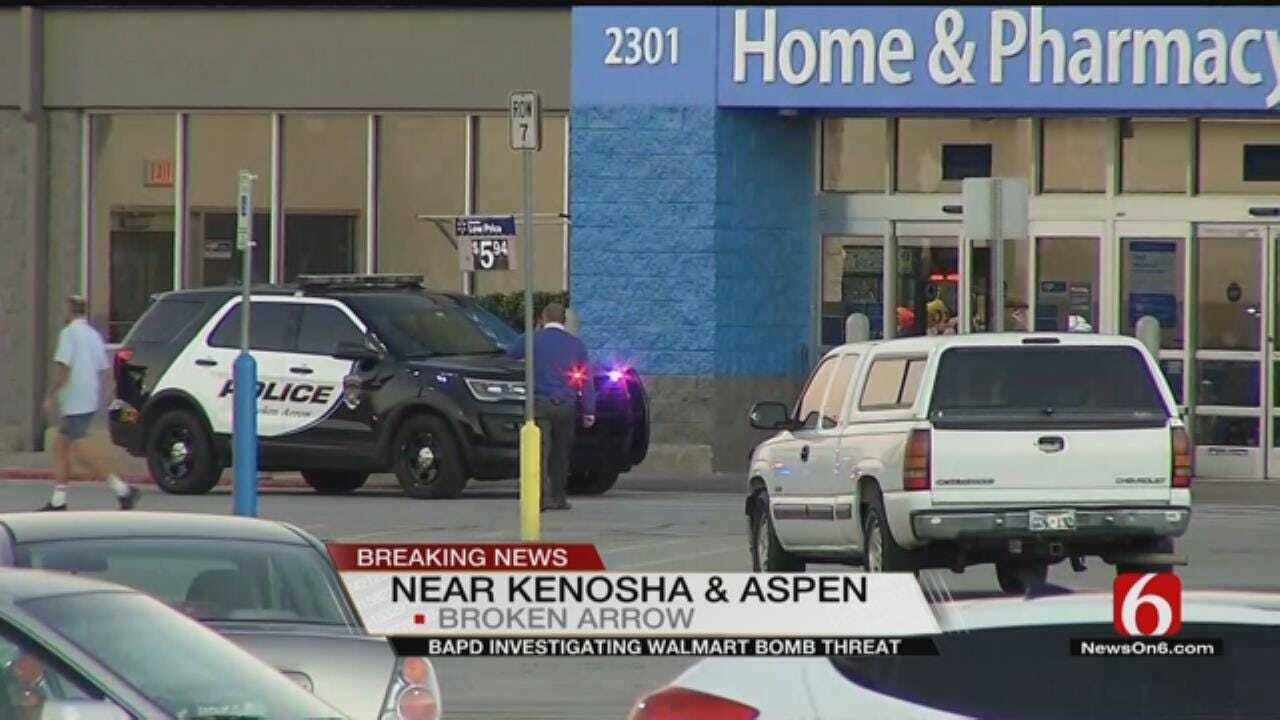 Broken Arrow Police Investigating Bomb Threat At Walmart