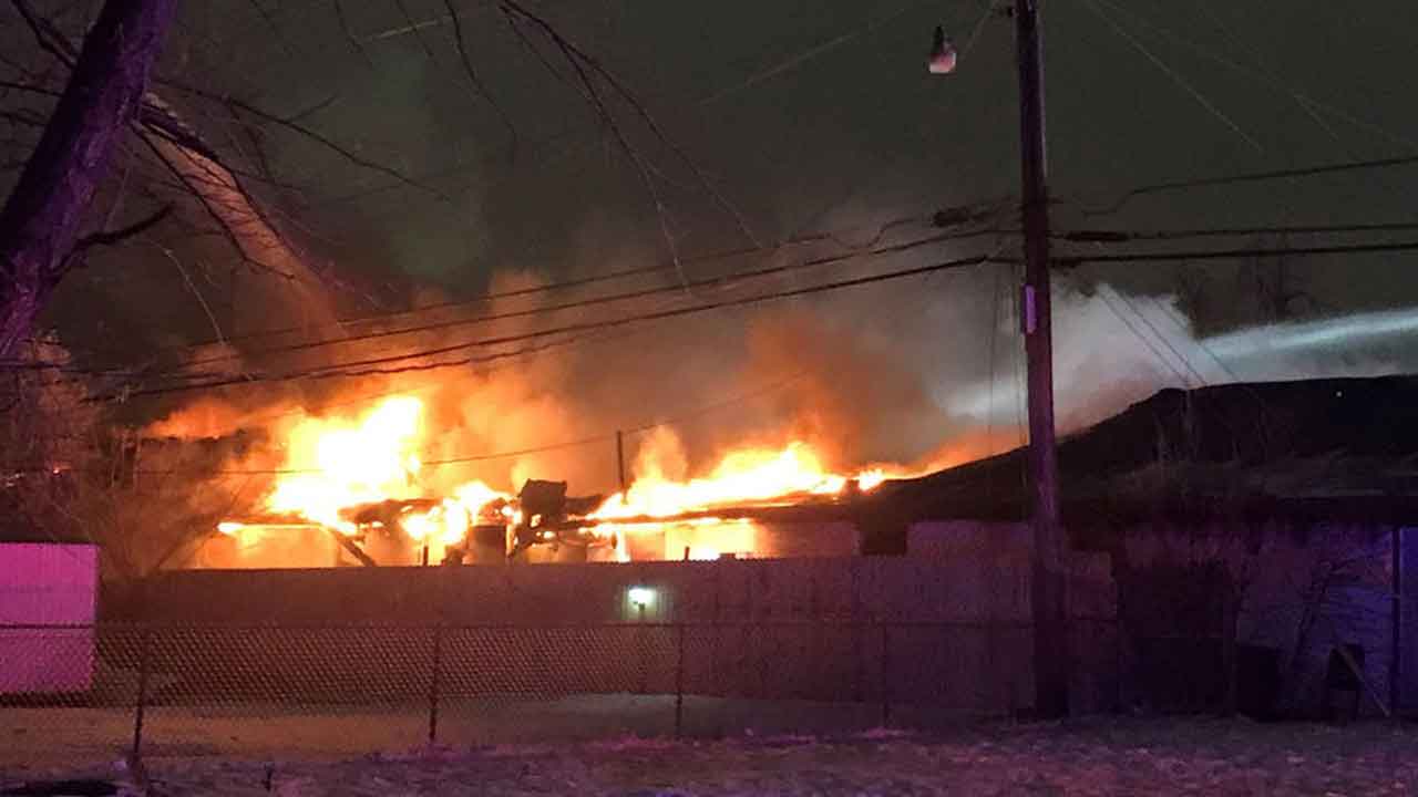 Crews Fight Large Apartment Fire In NW OKC 