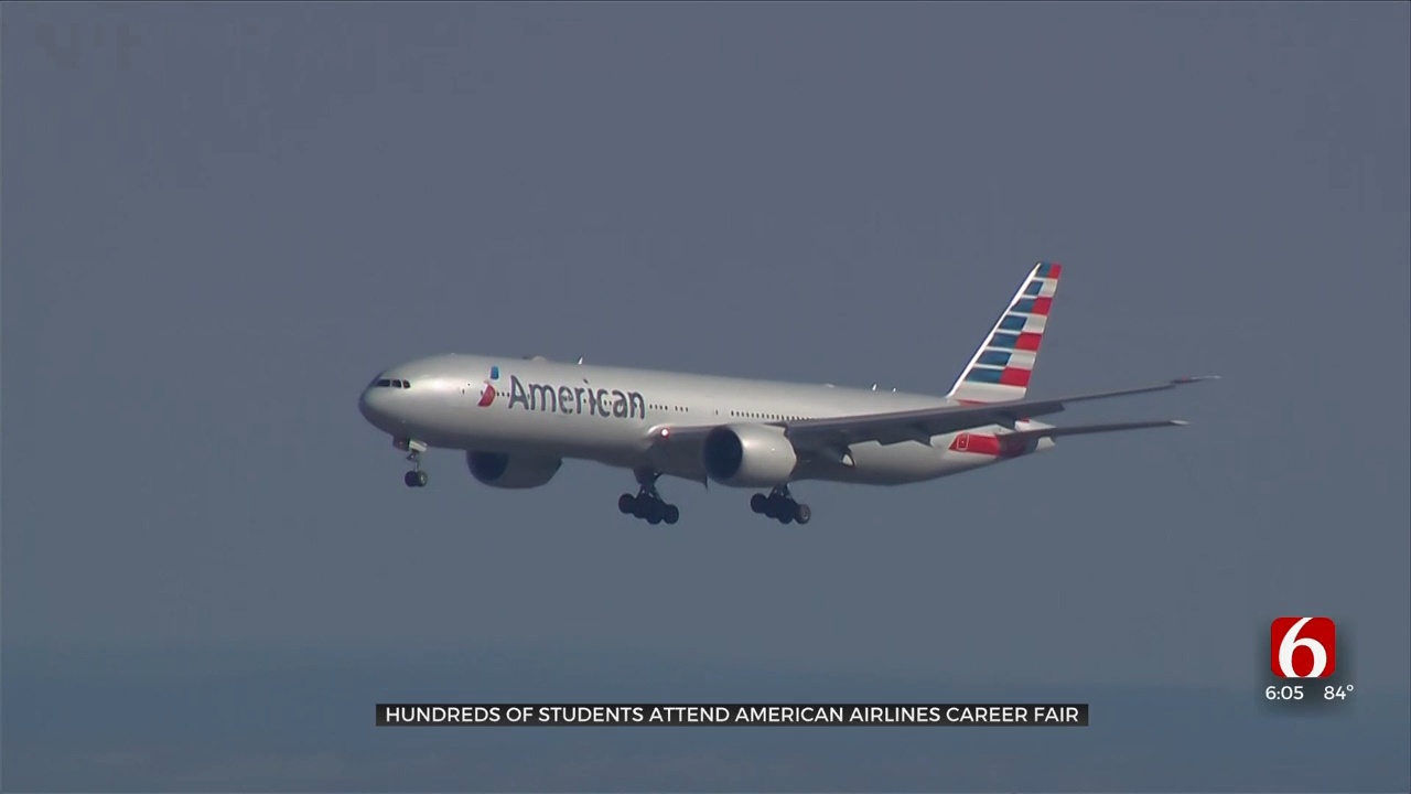 Hundreds Of Students Attend American Airlines Career Fair In Tulsa