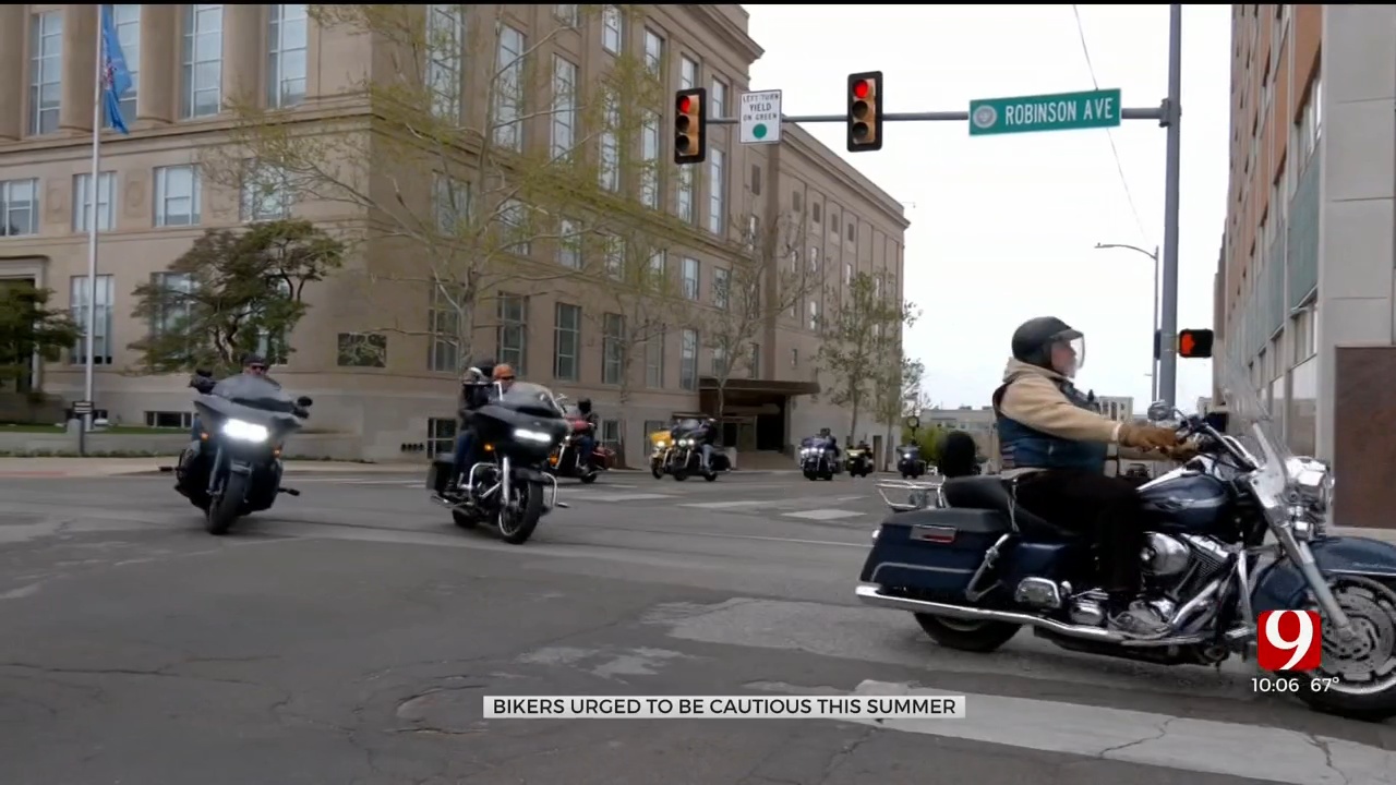 Oklahoma Sheriff's Deputy Reminds Drivers To Watch For Motorcycles