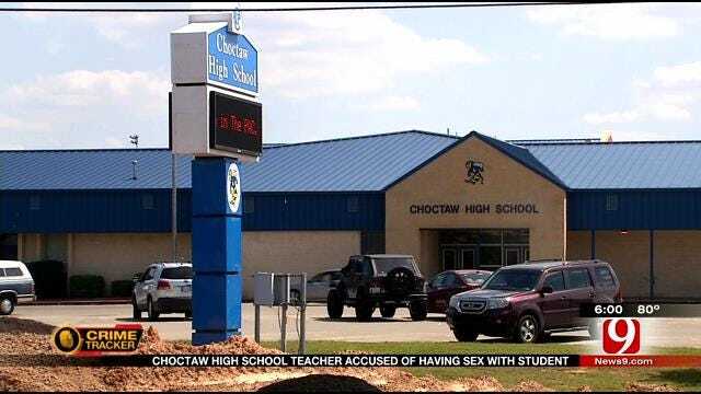 Choctaw HS Teacher Accused Of Having Sex With Student Bonds Out