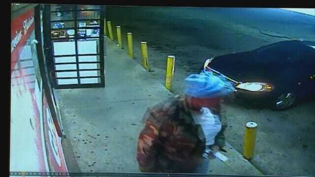 RAW VIDEO: Clerk Fights Back Against Armed Robber