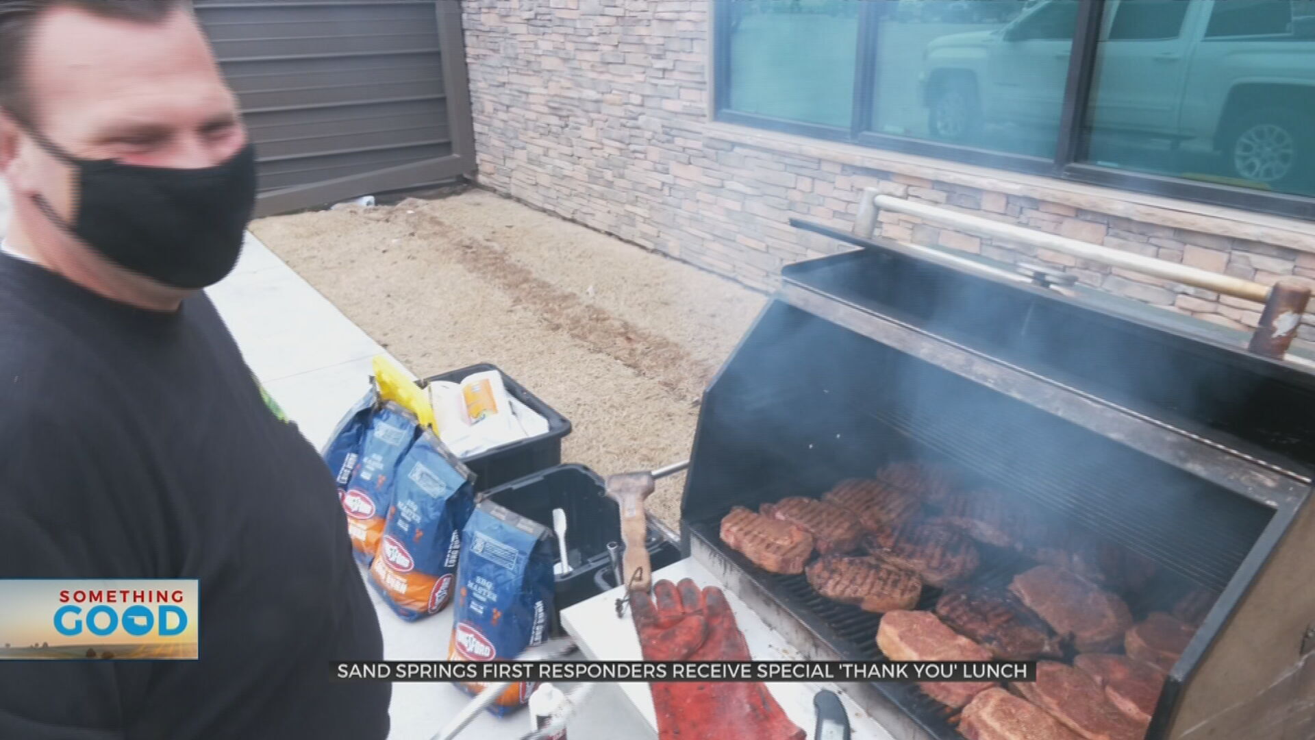 Nonprofit Serves Special ‘Thank You’ Lunch To Sand Springs First Responders 