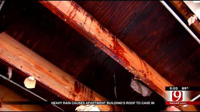 Roof Collapses On NW OKC Apartment Building