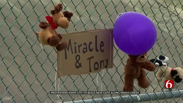 Community Pushes To Add Gates To Open Gaps In Fence After Tulsa Toddler Deaths