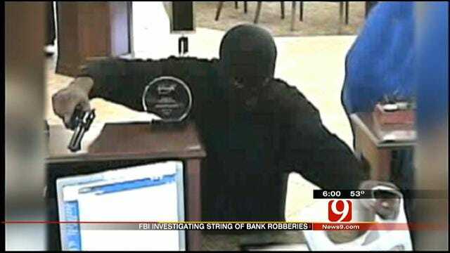 FBI Agents Seek Gunmen Who Robbed Del City Bank