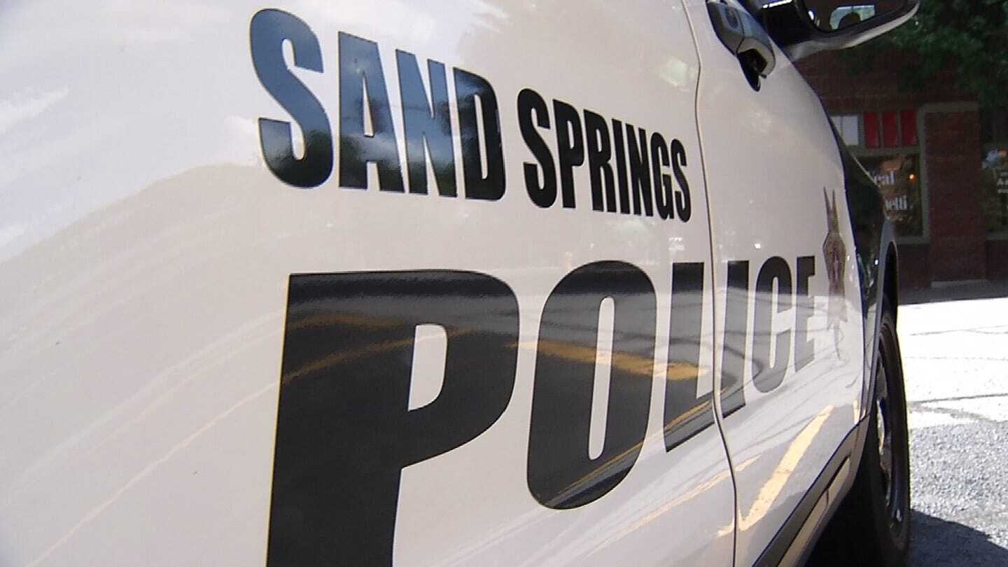 More Than 20 Cars Vandalized With Graffiti, Sand Springs Police Say