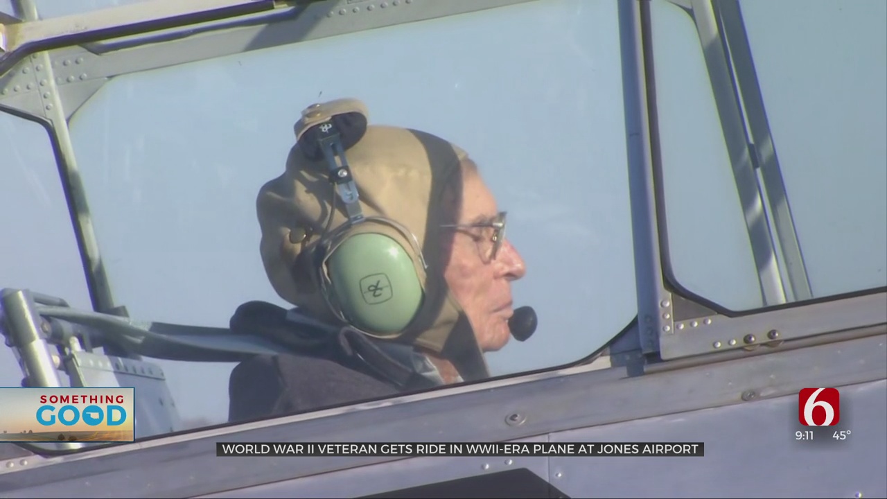 World War II Veteran Gets Ride In WWII-Era Plane At Jones Airport
