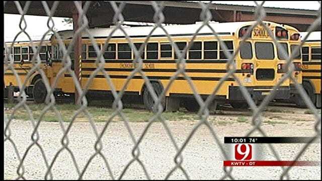 Chickasha Schools Investigating How 7-Year-Old Was Left On Bus All Day