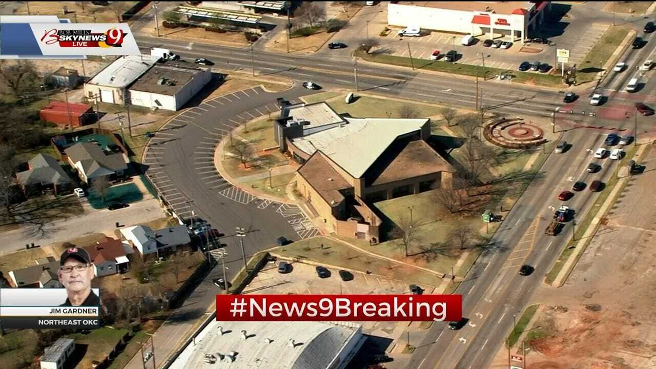 NE OKC Library Evacuated After Flares Found