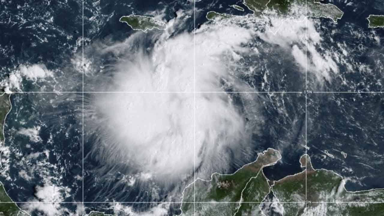 Ian Strengthens Into A Hurricane, Heads Toward Cuba, Florida