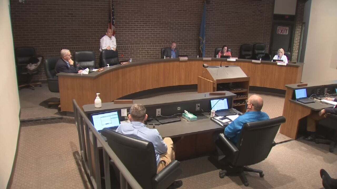 Broken Arrow City Council Votes Against Mask Resolution