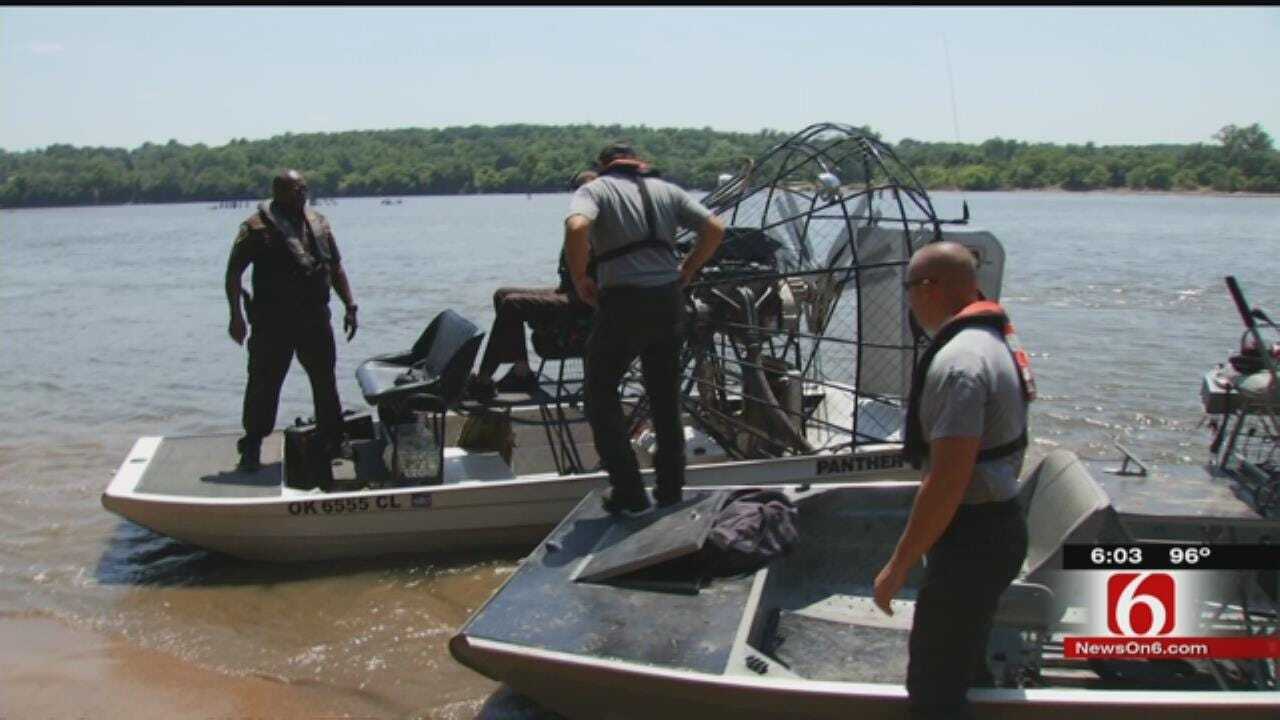 Police Recover Body Of Arkansas River Swimmer