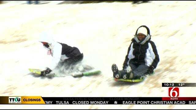 Tulsans Find Ways To Play In Snow Despite Harsh Cold
