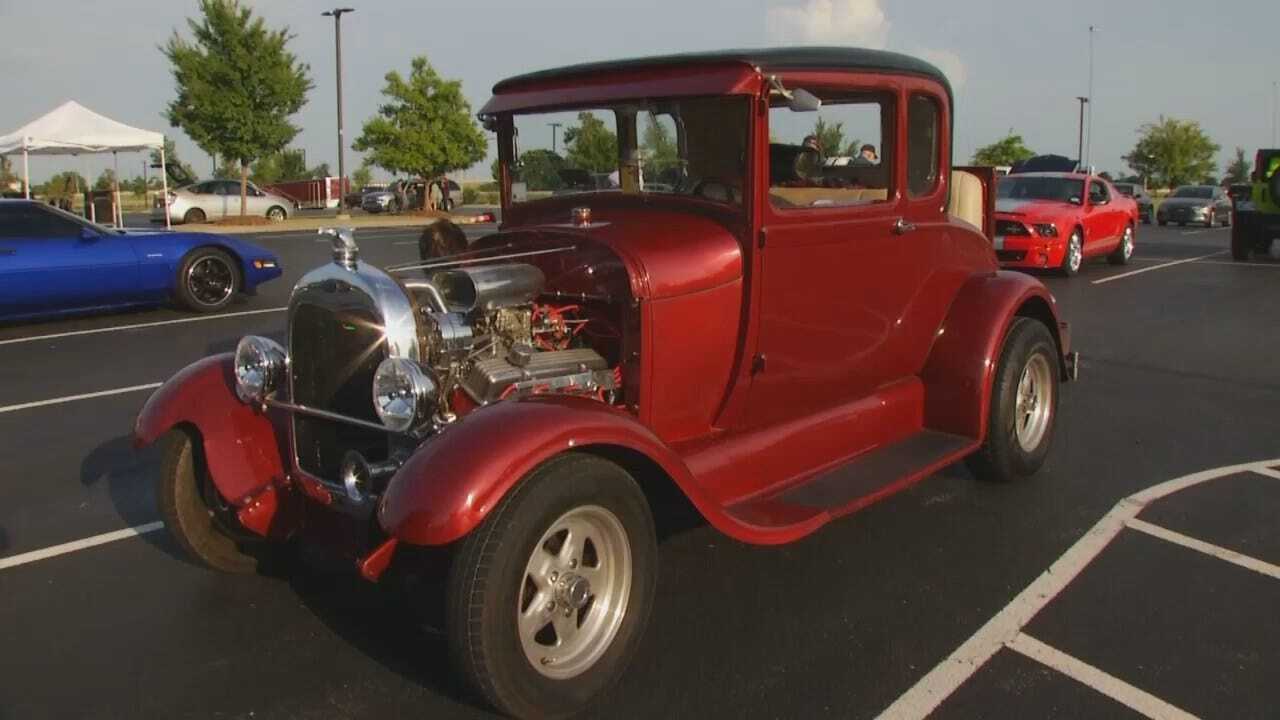 WEB EXTRA: Video From Tulsa's First Monthly 'Cancer Sucks' Car Event