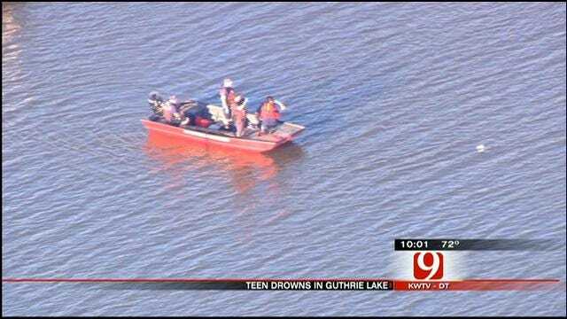 Crews Locate Drowning Victim's Body At Lake Near Guthrie