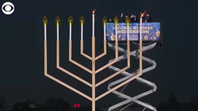 Watch: National Menorah Lit To Celebrate 1st Night Of Hanukkah