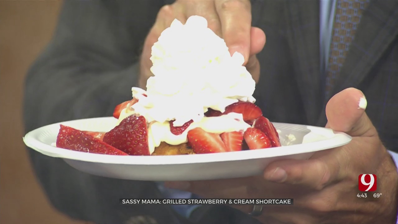 Sassy Mama: Grilled Strawberry And Cream Shortcake