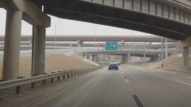 WEB EXTRA: Video Of Snow Flurries On I-244 In Downtown Tulsa