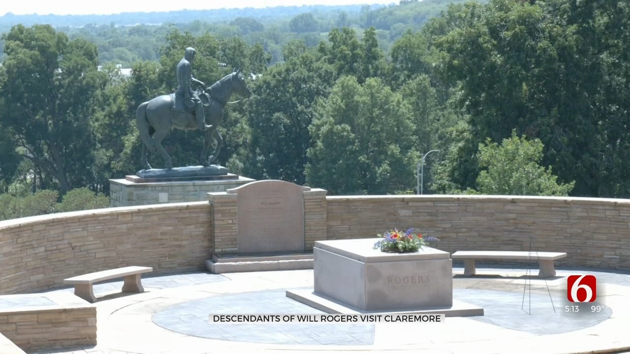 Descendants Of Will Rogers Attend Annual Remembrance Ceremony