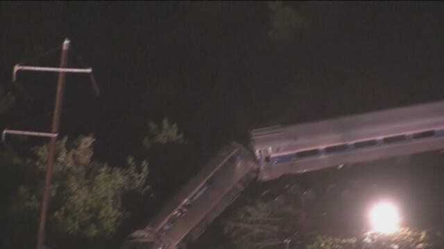 WEB EXTRA: CBS Video From Scene Of Amtrak Crash In Philadelphia