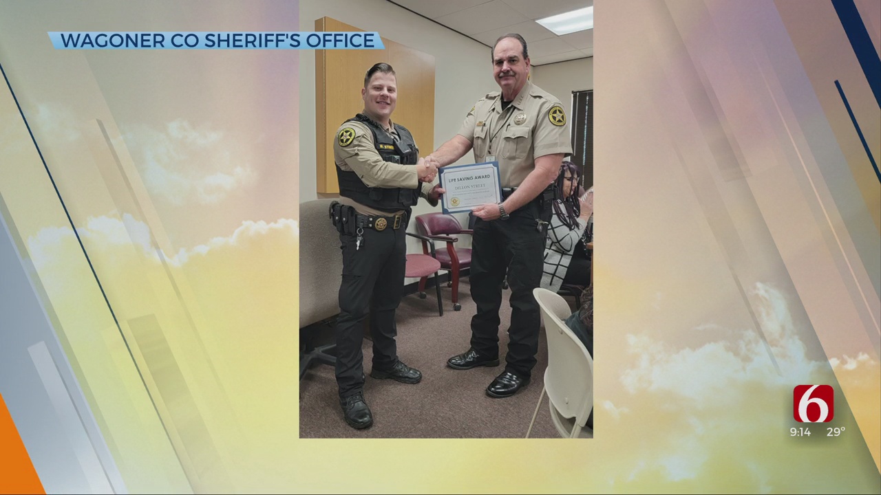 Wagoner County Deputy Receives Life Saver Award